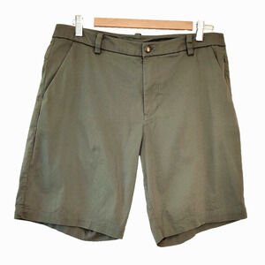 Lululemon Mens Commission Shorts SZ 32 Green 8" Slim Stretch Performance Comfort